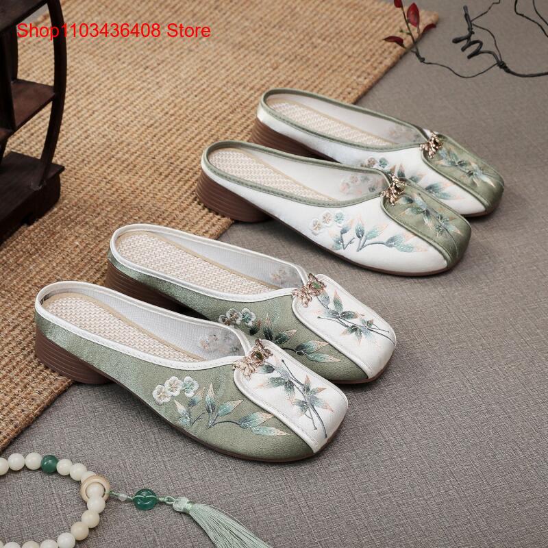 Ethnic And Fashion - Nuove pantofole ricamate per la casa,