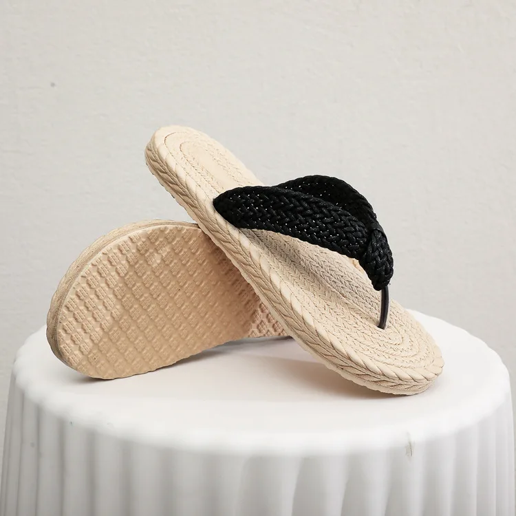 Nuove Ciabatte Infradito da Do - Ethnic Fashion Wear recensione e prezzo