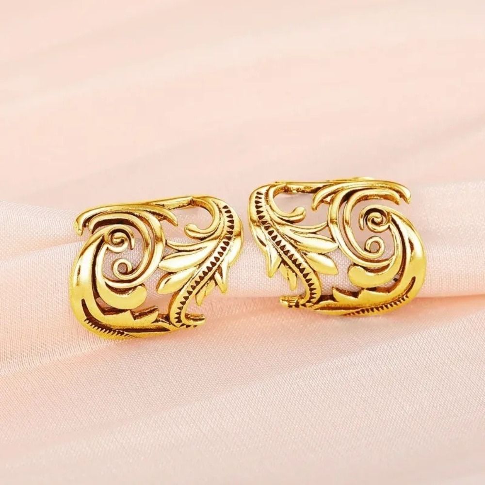 Orecchini a Clip in Rame con M - Ethnic Wear In Fashion recensione e prezzo